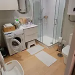 Plein Centre à 3 Mn à Pied De La Apartamento Sainte-Maxime
